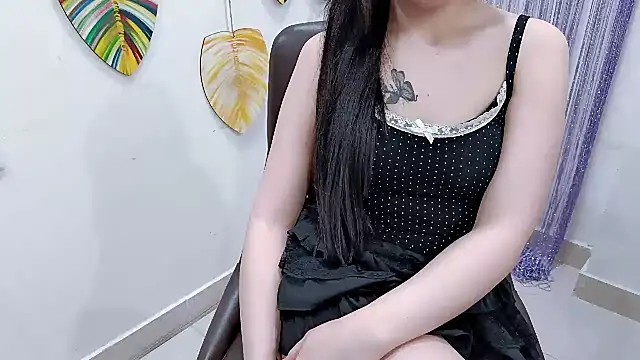 Ari-sweetyn Live XXX chat