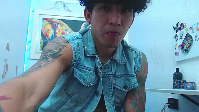 targuerian22のライブXXXチャット