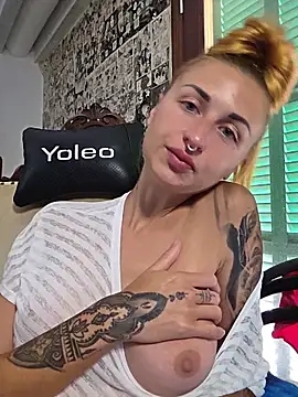 kylie_blckのライブXXXチャット