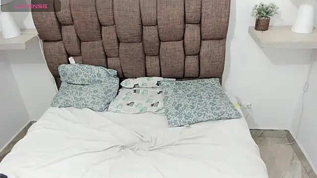 Živý XXX chat casey_jamess