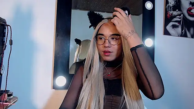 Candyy_doll__'s Live XXX Chat