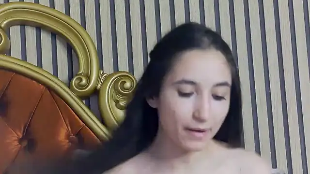 CarolinaBlair 即時 XXX 聊天