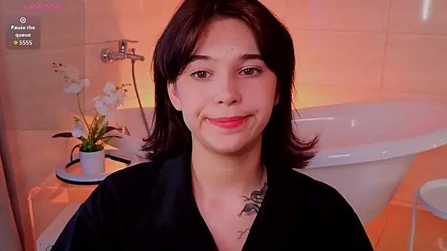 دردشة Hotary_Yuko الجنسية المباشرة