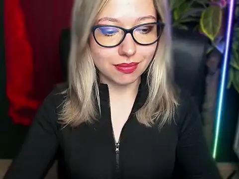 loveHeidi Chat XXX live