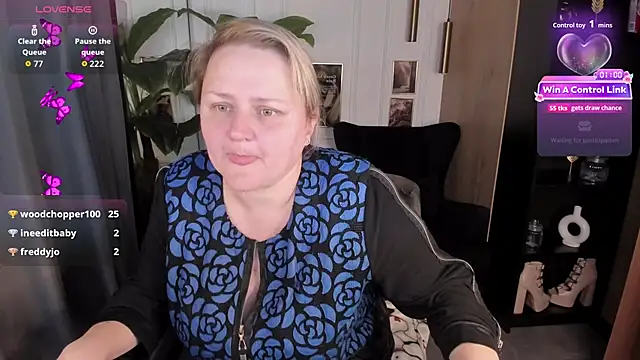 ScarlettSoft Chat XXX live