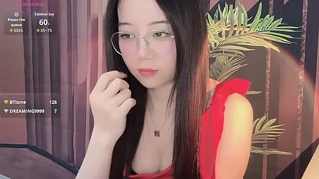 77-Vickyn Live XXX chat