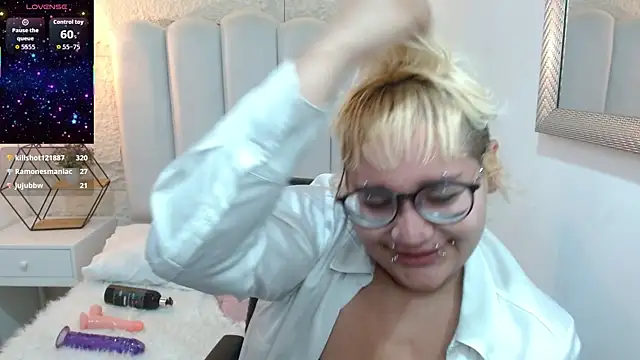 Echypyon_ Live XXX-Chat