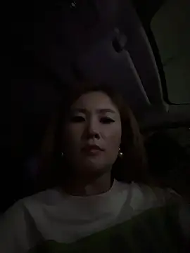 okgirl_23's Webcam Show
