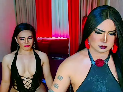 Incredible_Shemale Adlı Modelin Web Kamerası Şovu