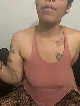 Desirae_Luciano webcam show