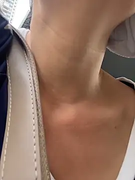 xiaochengzi505 现场XXX聊天