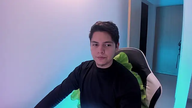 Asta_YunoXXX Adlı Modelin Web Kamerası Şovu