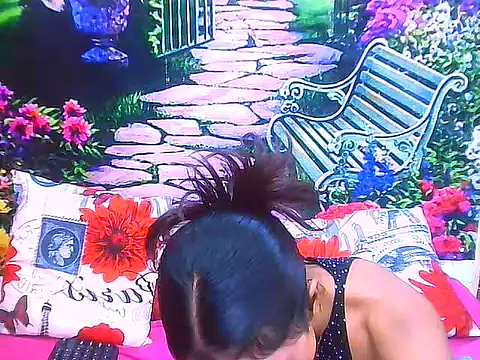 Chat XXX en directo de IndianPretty14u2Luv