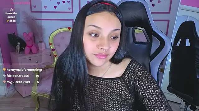 Chat XXX ao vivo de lia_harper_t