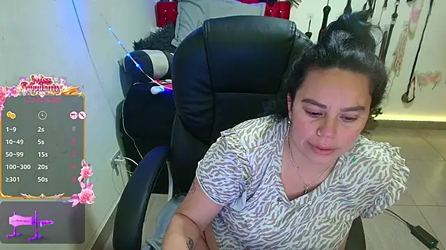 elektra_32 লাইভ XXX চ্যাট