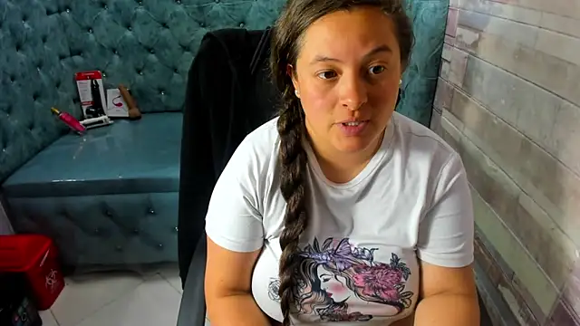 Živý XXX chat Sarah_Boobs_
