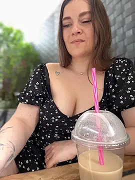 CrazyTori 라이브 XXX 채팅