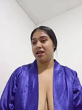 Chat XXX en directo de LexyJohnnes_