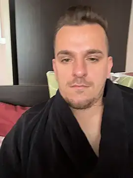 Show de Huge_cock22cm na webcam