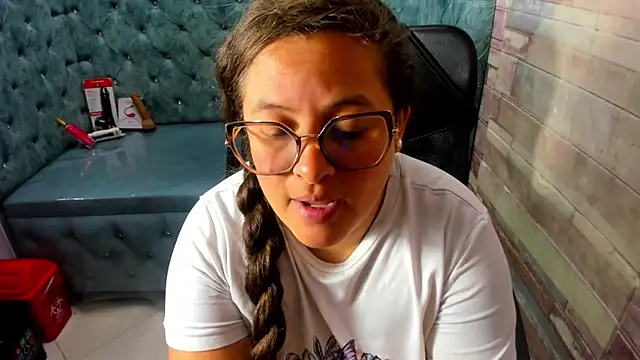 Sembang XXX Secara Langsung Sarah_Boobs_