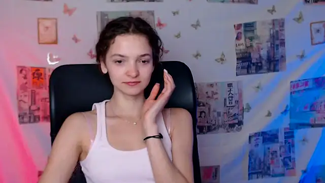 צ'אט XXX בשידור חי של _SusieSu_