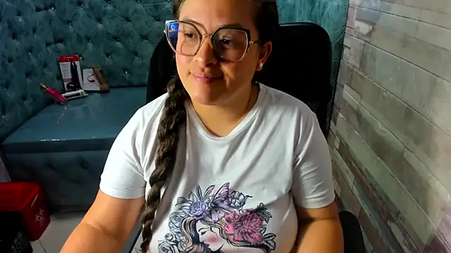 Chat XXX Live Sarah_Boobs_