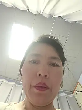 LL-001 在線直播表演