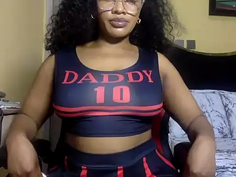 Pokazy przed kamerką – BOOTY_BANGERxxx