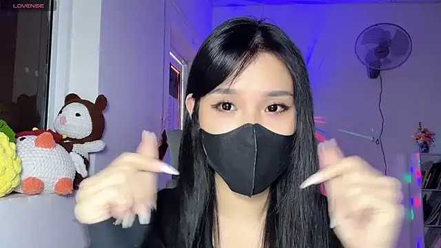 Czat XXX na żywo – Tieu-May