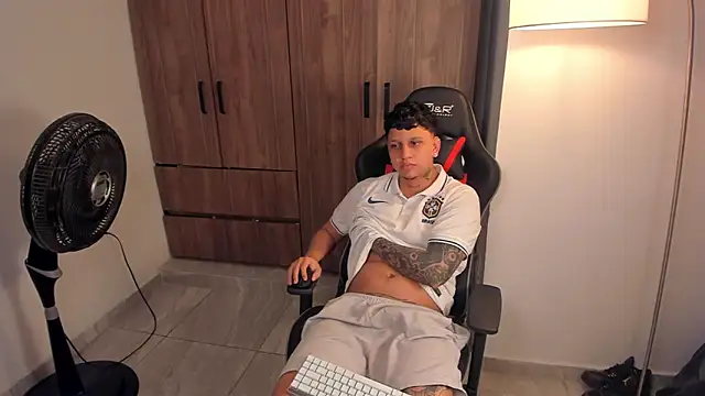 Jake_simons live XXX chat