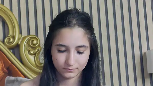 CarolinaBlair's Live XXX Chat