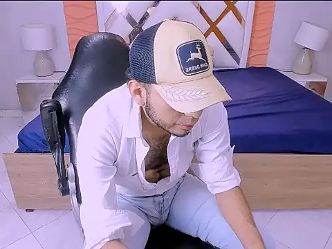 Paul_Douglas Webcamshow