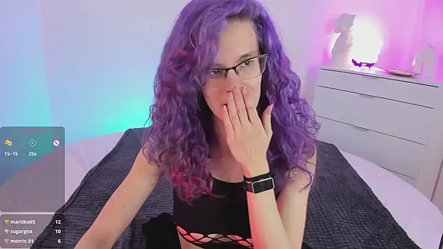 Chat +18 de AuraLaunni ao vivo