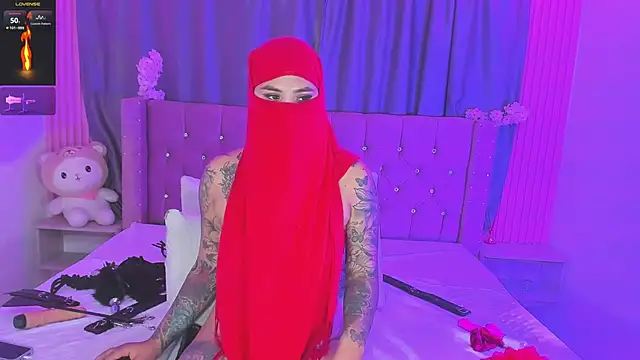 Nayla-Mouna Webcamshow