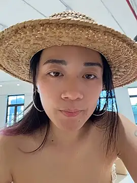 sex_bobo2026's Live XXX Chat