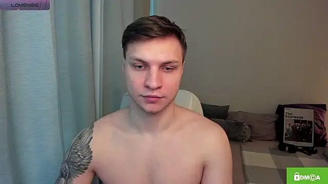 handsome_guy01: απευθείας συνομιλία ΧΧΧ