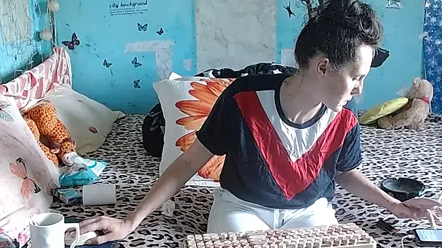 brighteyes77: απευθείας συνομιλία ΧΧΧ