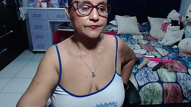 Chat XXX en directo de pervert_mommy_