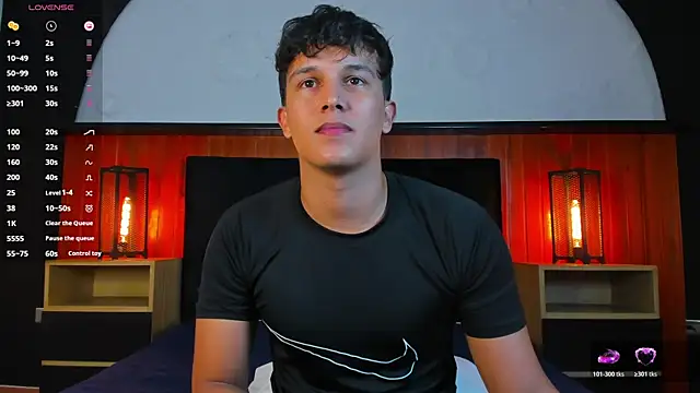 Chat XXX ao vivo de Leo_Savage_