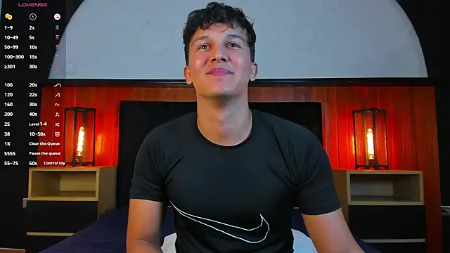 Leo_Savage_: онлайн-секс-чат