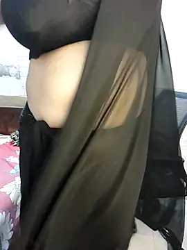 Adiba_2's Live XXX Chat