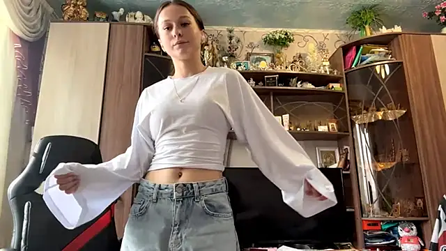 TaIliedGuest Live XXX-Chat