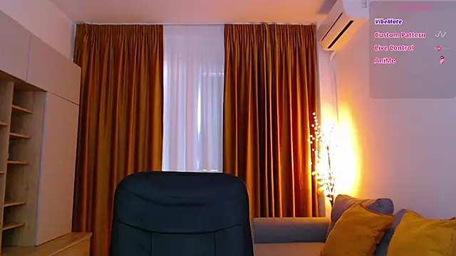 mia_bloomy Obrolan Langsung XXX