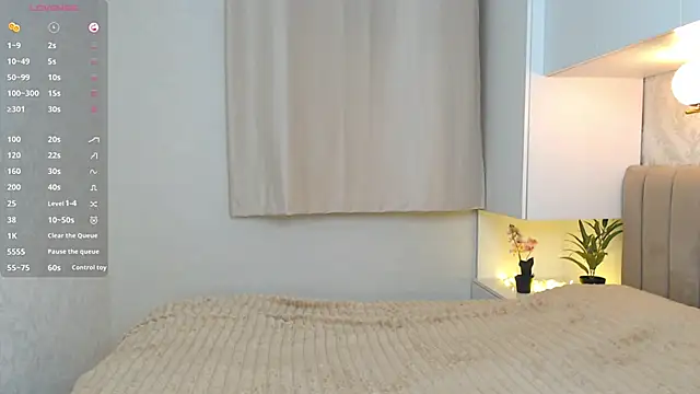 LuxeK1tt3n Webcam show