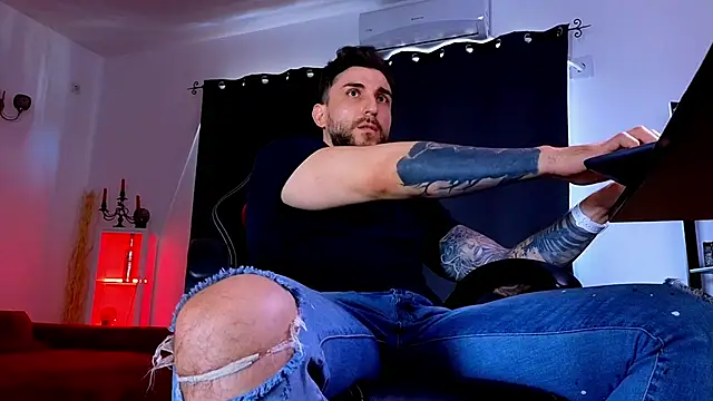 عرض كام MightyAaron66