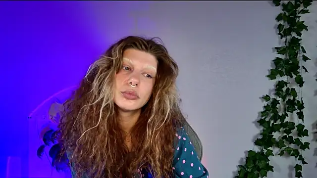 XXX chat uživo modela VivienDarkbloom
