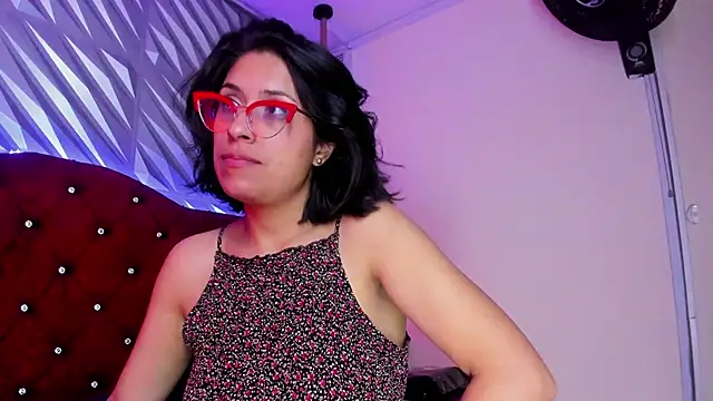Roxanne_Hann Webbikameraesitys