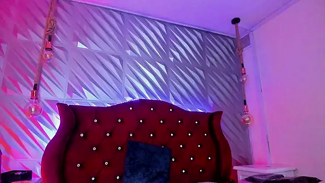 Roxanne_Han's Webcam Show