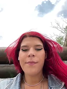 Chat XXX en directo de RiriRoseey