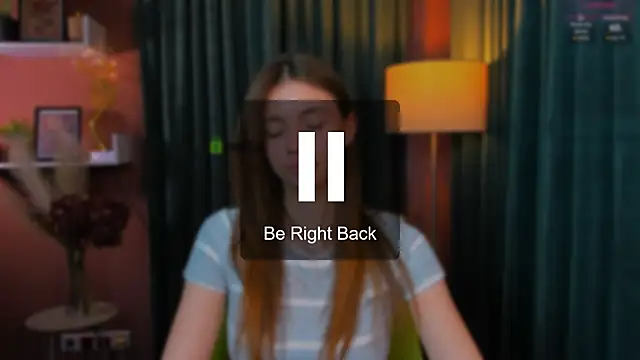 צ'אט XXX בשידור חי של mia_bamby1